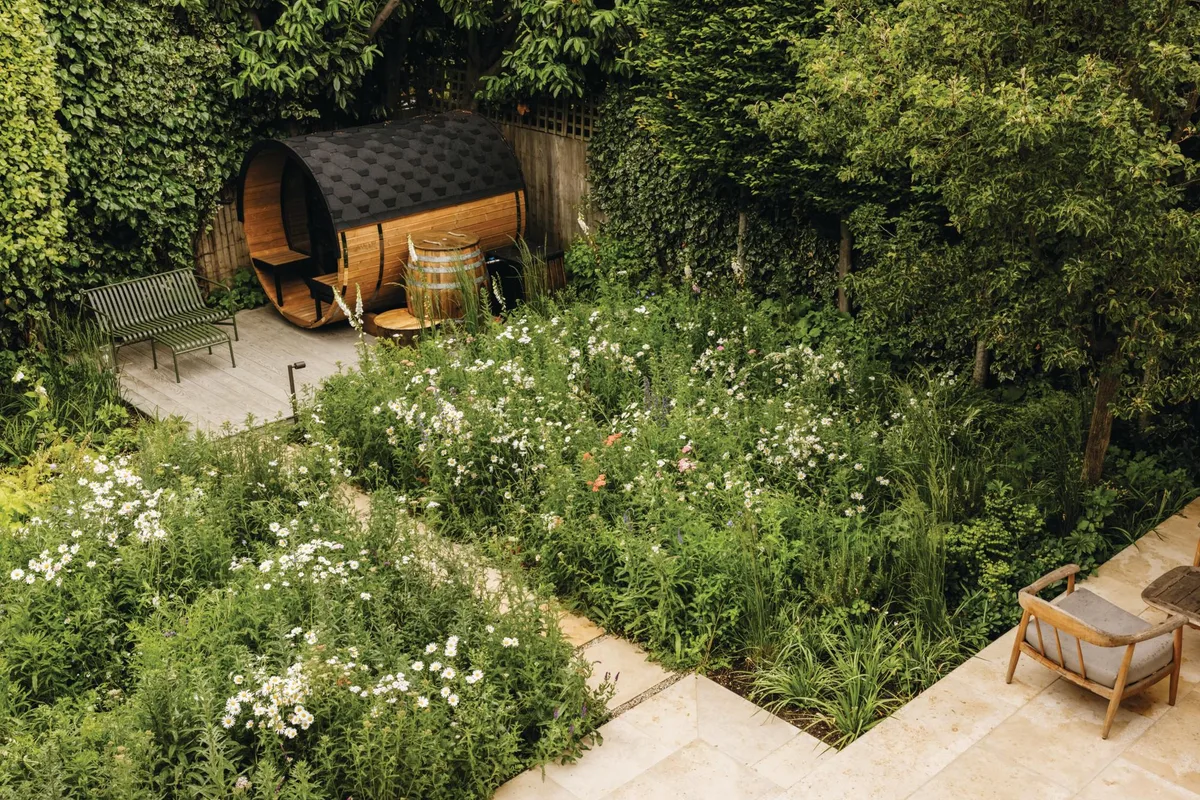 Garden designed by Alexandra Noble in west London with Sauna Garden designed by Alexandra Noble in west London with Sauna