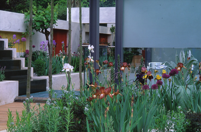Christopher Bradley-Hole's 1997 Chelsea Flower Show garden