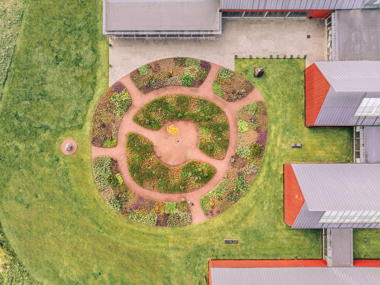 Piet Oudolf's garden at Vandalorum Museum of Art & Design