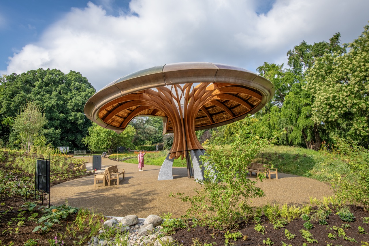 The pavilion in the centre of Kew's Carbon Gaden