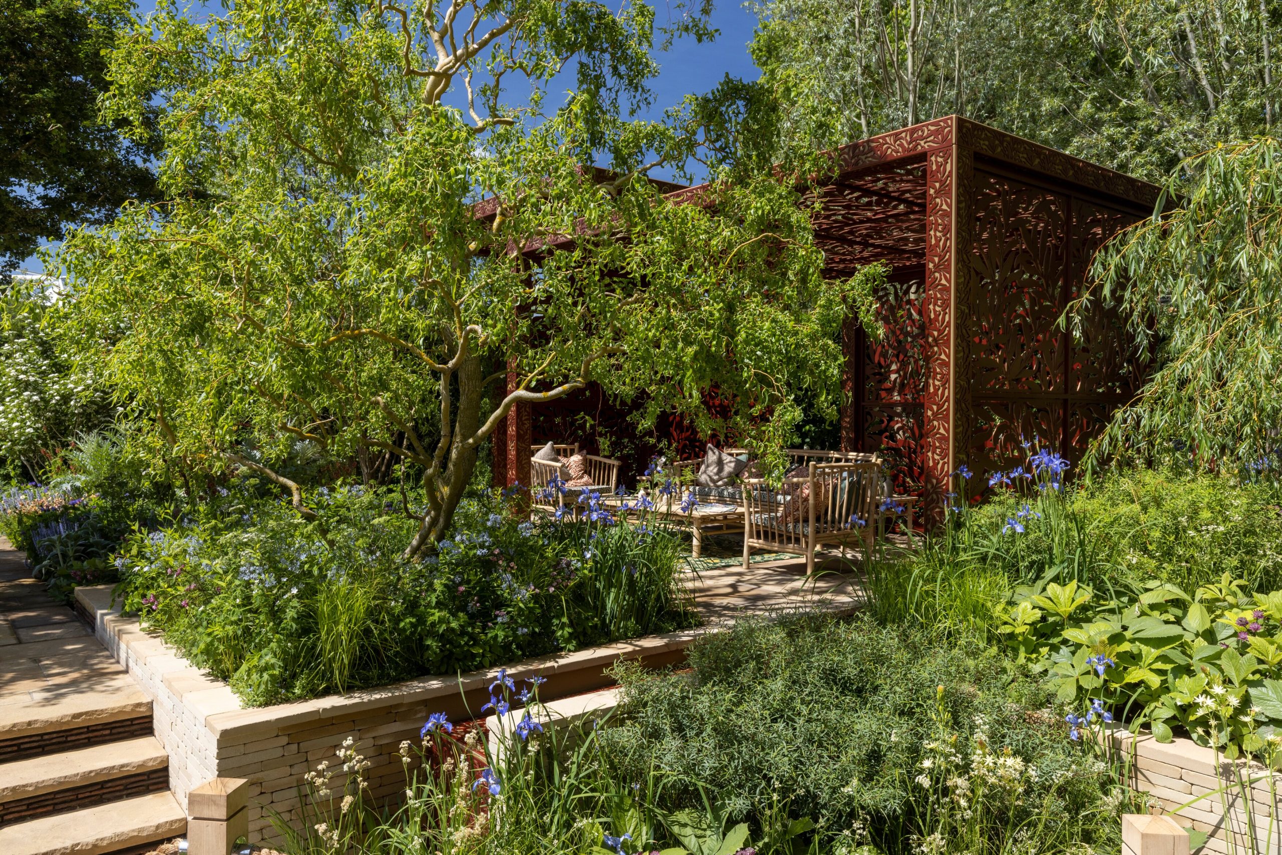 Rush Willmott's Morris & Co garden at Chelsea 2022
